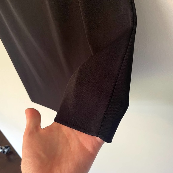 Exclusively Misook Vintage Black Acrylic Pencil Skirt in Size Small - Picture 4 of 11